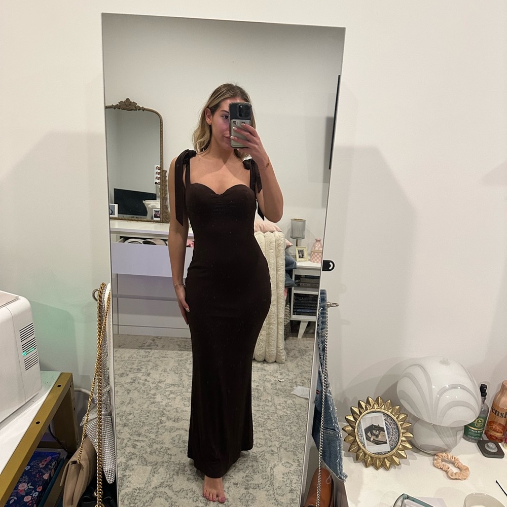 Selfie Leslie Chocolate Maxi Dress